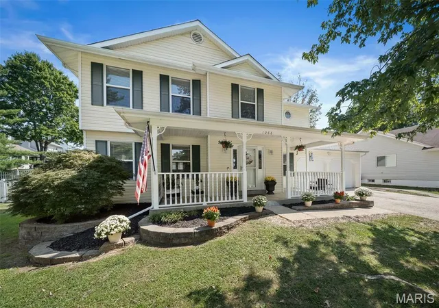 Photo 1 of Single family home for sale at 1266 Stephenridge Dr, St Charles, MO 63304 | MLS# MIS26055277 | Listing updated on 2026-09-07