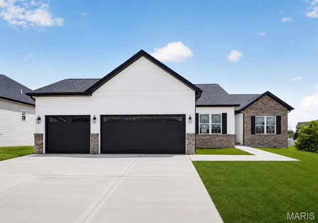 Photo 1 of Single family home for sale at 1227 Ole Town Bridge Dr, O'fallon, IL 62269 | MLS# MIS26055289 | Listing updated on 2026-09-13