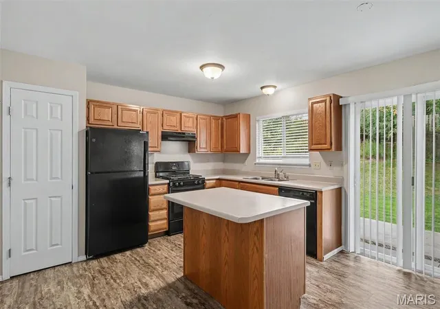 Photo 4 of Single family home for sale at 217 Royallsprings Pkwy, O'fallon, MO 63368 | MLS# MIS26055294 | Listing updated on 2026-08-31