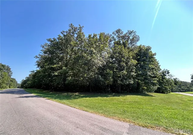 Photo 14 of Land for sale at 6203 Woodland Trl, Waterloo, IL 62298 | MLS# MIS26055298 | Listing updated on 2026-09-07