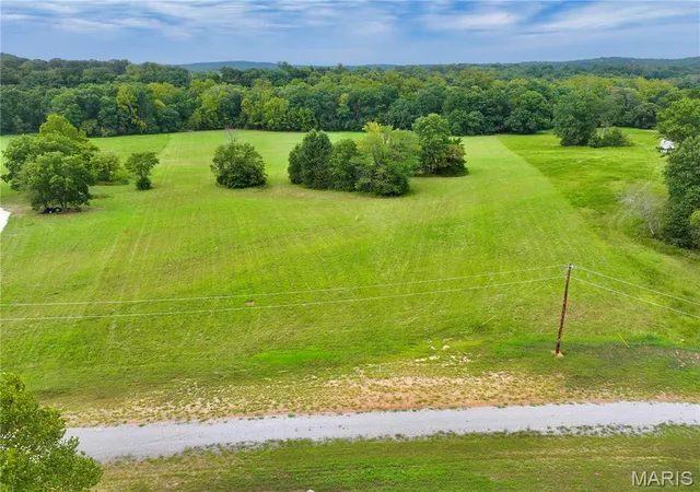 Photo 4 of Land for sale at Tbd T20&T21 Se 800 Rd T24&T25, Collins, MO 64738 | MLS# MIS26055313 | Listing updated on 2026-08-27