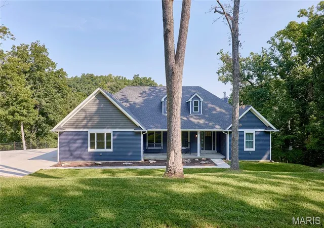 Photo 4 of Single family home for sale at 50 Wilderness Ln, Defiance, MO 63341 | MLS# MIS26055317 | Listing updated on 2026-09-14