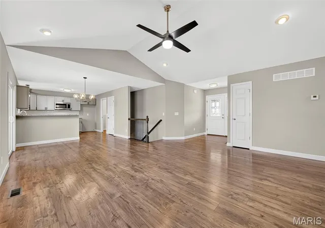 Photo 4 of Sale Pending at 13 Berkshire Ct, Troy, MO 63379 | MLS# MIS26055319 | Listing updated on 2026-09-28