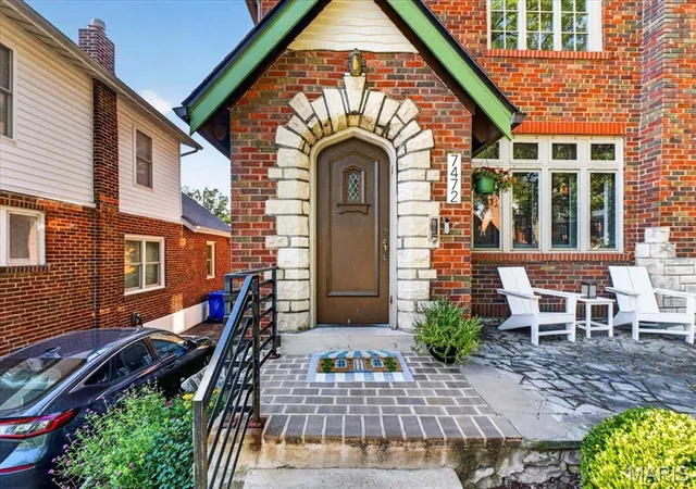 Photo 3 of Sale Pending at 7472 Cornell Ave, Saint Louis, MO 63130 | MLS# MIS26055325 | Listing updated on 2026-09-12