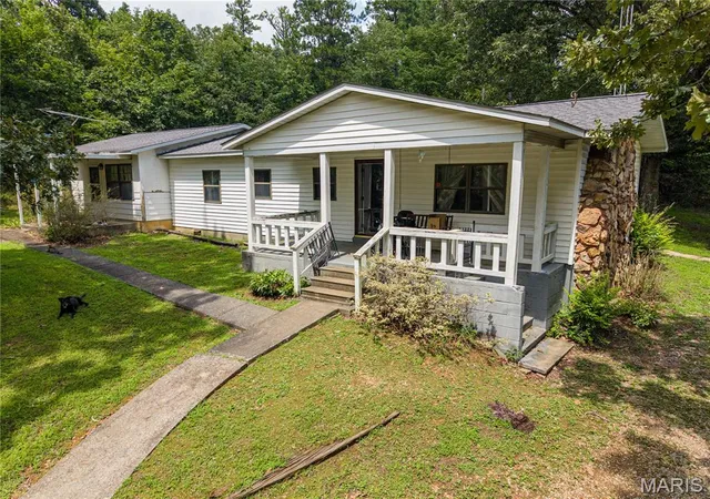Photo 2 of Manufactured home for sale at 11379 Bcr 21 Bcr 210, Patton, MO 63662 | MLS# MIS26055327 | Listing updated on 2026-09-02