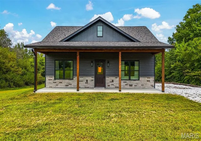 1st image of 17582 Monroe Rd 675, Perry, MO 63462 | MLS# MIS26055329