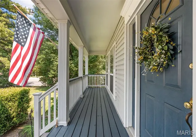 Photo 4 of Sale Pending at 342 Reighley Pl, Florissant, MO 63031 | MLS# MIS26055331 | Listing updated on 2026-09-03