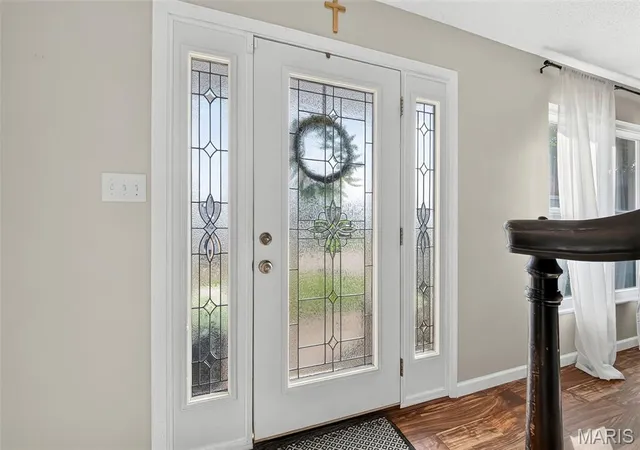 Photo 3 of Sale Pending at 1941 Royal Heir Dr, O'fallon, MO 63366 | MLS# MIS26055332 | Listing updated on 2026-08-31