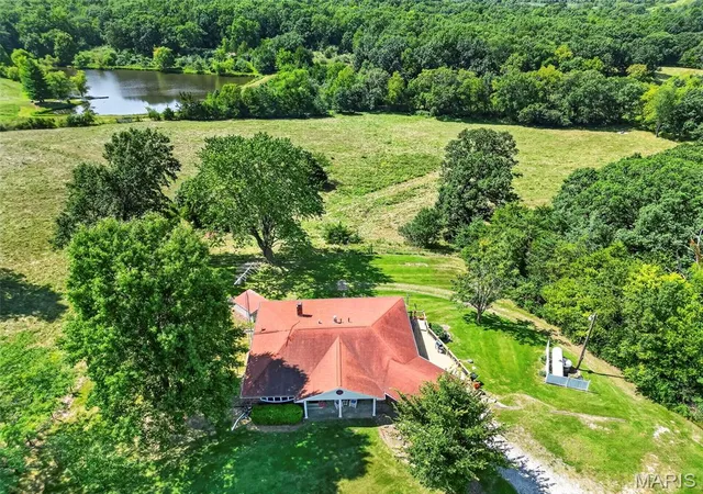 4th image of 14524 Pike 277, Louisiana, MO 63353 | MLS# MIS26055337