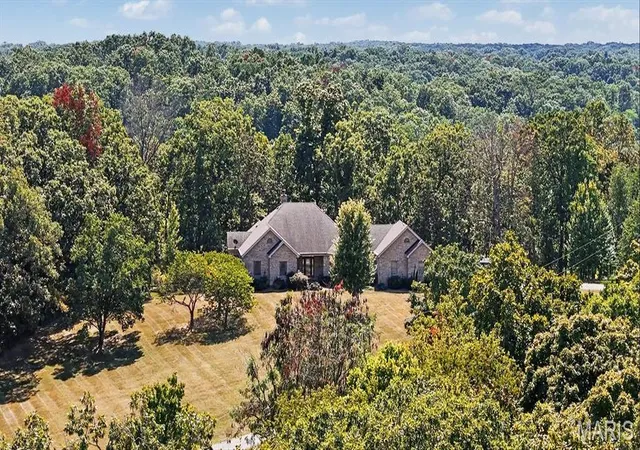 Photo 2 of Single family home for sale at 22878 Eagle Ridge Rd, Warrenton, MO 63383 | MLS# MIS26055341 | Listing updated on 2026-10-05