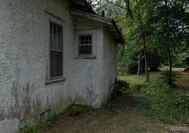 3rd image of 307 N Jackson St, Kennett, MO 63857 | MLS# MIS26055354