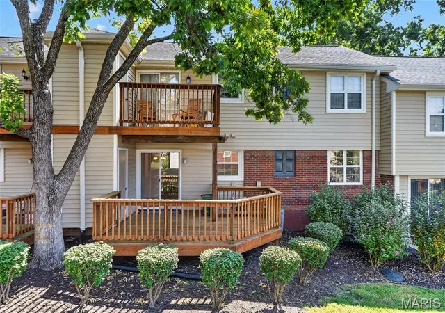 Photo 1 of Condo for sale at 1659 E Swan Cir, Saint Louis, MO 63144 | MLS# MIS26055356 | Listing updated on 2026-10-09