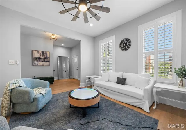Photo 4 of Single family home for sale at 2810 Saint Vincent Ave, Saint Louis, MO 63104 | MLS# MIS26055362 | Listing updated on 2026-09-16