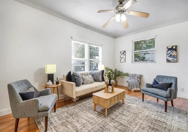 Photo 3 of Single family home for sale at 115 W Etta Ave, Saint Louis, MO 63125 | MLS# MIS26055374 | Listing updated on 2026-10-21