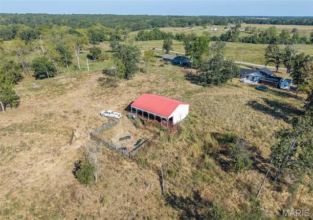 Photo 3 of Land for sale at Tbd Equestrain Rd, Lebanon, MO 65536 | MLS# MIS26055383 | Listing updated on 2026-09-04