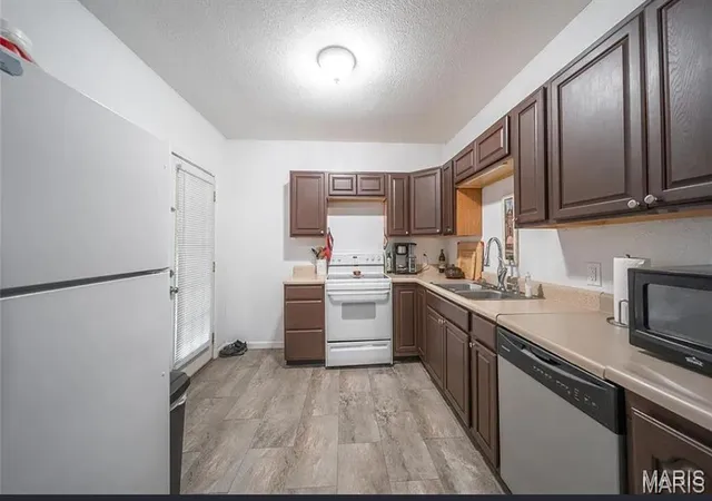 3rd image of 121 State Route T, Newburg, MO 65550 | MLS# MIS26055390