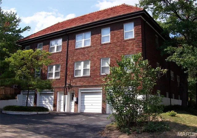 Photo 3 of Multi family home for sale at 7700 Shirley Dr, Saint Louis, MO 63105 | MLS# MIS26055392 | Listing updated on 2026-09-03