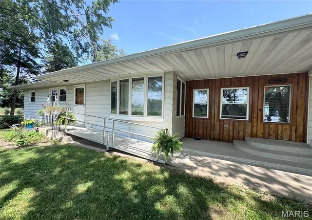 Photo 26 of Single family home for sale at 12492 New London Gravel, New London, MO 63459 | MLS# MIS26055400 | Listing updated on 2026-08-27