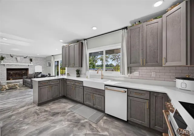 Photo 4 of Single family home for sale at 13750 Kayser Rd, Highland, IL 62249 | MLS# MIS26055423 | Listing updated on 2026-09-04