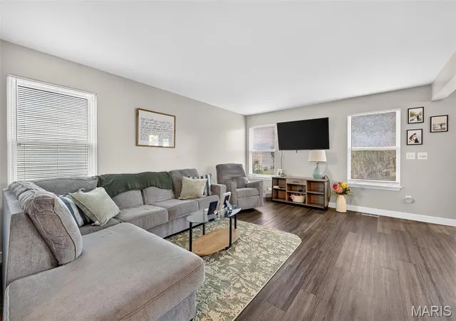 Photo 4 of Sale Pending at 222 Centerfield Dr, O'fallon, MO 63366 | MLS# MIS26055426 | Listing updated on 2026-08-31