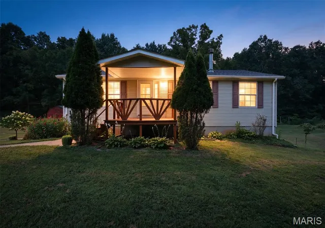Photo 1 of Manufactured home for sale at 10071 Old Saint Louis Rd, Valles Mines, MO 63087 | MLS# MIS26055435 | Listing updated on 2026-09-02