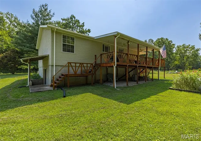 Photo 4 of Manufactured home for sale at 10071 Old Saint Louis Rd, Valles Mines, MO 63087 | MLS# MIS26055435 | Listing updated on 2026-09-02