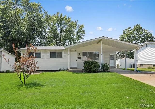 Single family home for sale at 1770 Tahoe Dr, Florissant, MO 63031 | MLS# MIS26055450