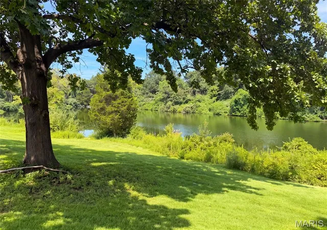 18th image of 5277 Suntrail Dr, Black Jack, MO 63033 | MLS# MIS26055461