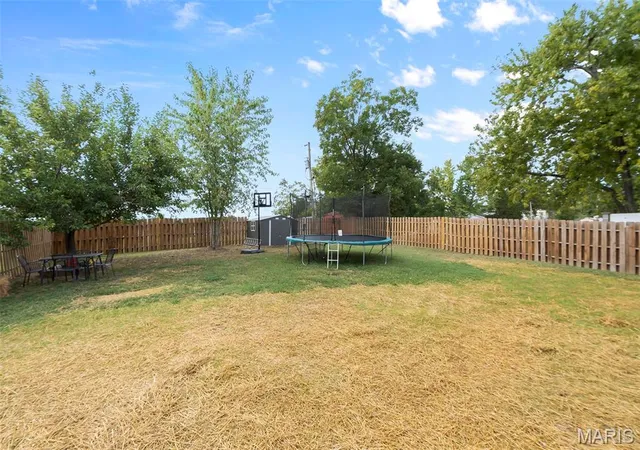 Photo 3 of Single family home for sale at 909 Forest Ave, Perryville, MO 63775 | MLS# MIS26055467 | Listing updated on 2026-09-24