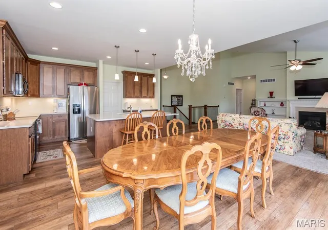 Photo 3 of Single family home for sale at 113 Gronefeld Ct, St Charles, MO 63303 | MLS# MIS26055490 | Listing updated on 2026-09-26