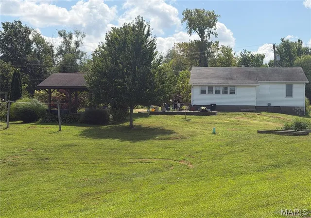 Photo 20 of Sale Pending at 443 Hwy Z, Silex, MO 63377 | MLS# MIS26055491 | Listing updated on 2026-10-05
