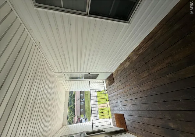 Photo 3 of Condo for sale at 509 N Monroe St #7, Pacific, MO 63069 | MLS# MIS26055492 | Listing updated on 2026-08-27