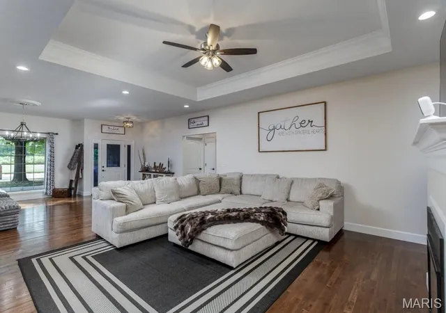 5th image of 2408 Boardwalk Dr, Lebanon, MO 65536 | MLS# MIS26055496