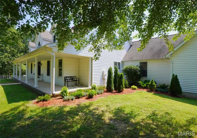 Photo 4 of Single family home for sale at 3116 Hwy P, Owensville, MO 65066 | MLS# MIS26055522 | Listing updated on 2026-08-28