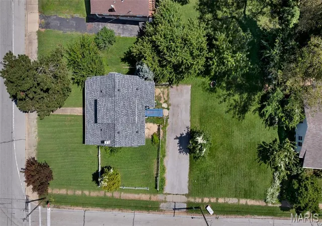 Photo 2 of Single family home for sale at 9726 Lackland Rd, Saint Louis, MO 63114 | MLS# MIS26055531 | Listing updated on 2026-09-20