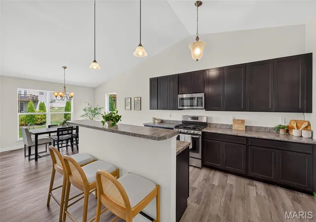 Photo 3 of Single family home for sale at 603 Prairiegate Ct, Lake St Louis, MO 63367 | MLS# MIS26055535 | Listing updated on 2026-09-20