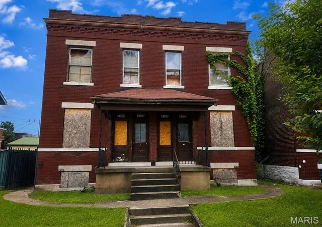 Multi family home for sale at 3126 Michigan Ave, St Louis, MO 63118 | MLS# MIS26055558