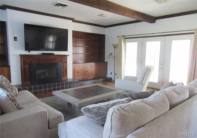 Photo 3 of Single family home for sale at 230 Maple St, Sullivan, MO 63080 | MLS# MIS26055573 | Listing updated on 2026-09-06