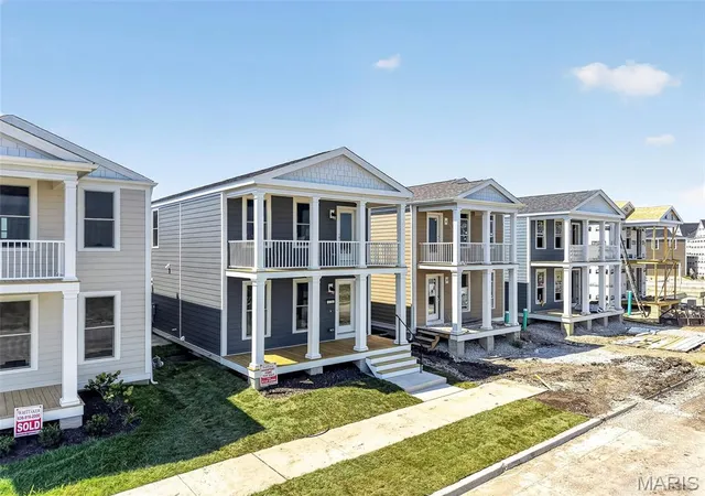 Photo 3 of Single family home for sale at 1756 Dyess St, St Charles, MO 63301 | MLS# MIS26055589 | Listing updated on 2026-08-28