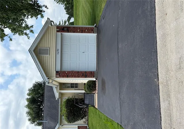 Photo 1 of Condo for sale at 16190 Rose Wreath Ln, Florissant, MO 63034 | MLS# MIS26055591 | Listing updated on 2026-08-28