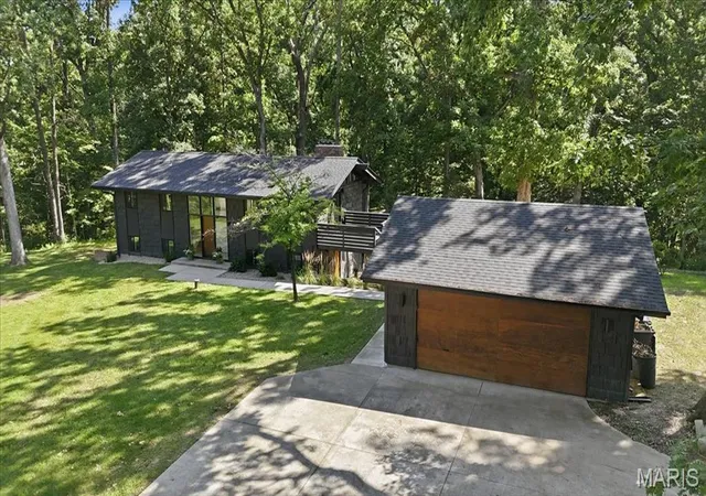 Photo 2 of Single family home for sale at 707 Genteman Rd, O Fallon, MO 63366 | MLS# MIS26055594 | Listing updated on 2026-09-02