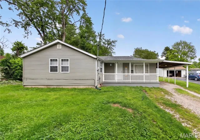 Photo 1 of Single family home for sale at 517 Belvedere Dr, Belleville, IL 62223 | MLS# MIS26055596 | Listing updated on 2026-09-03