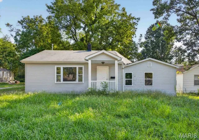 Photo 1 of Single family home for sale at 821 Howell Ave, East Saint Louis, IL 62206 | MLS# MIS26055598 | Listing updated on 2026-09-03