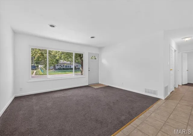 Photo 3 of Single family home for sale at 603 Saint Nicholas Dr, East Saint Louis, IL 62206 | MLS# MIS26055599 | Listing updated on 2026-09-03