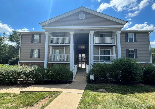 Photo 1 of Sale Pending at 12114 Natural Bridge Rd #H, Bridgeton, MO 63044 | MLS# MIS26055603 | Listing updated on 2026-09-15