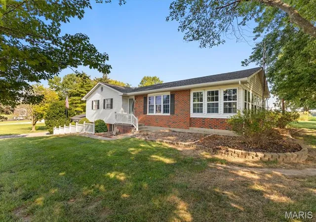 Photo 4 of Single family home for sale at 157 W Mill St, Ruma, IL 62278 | MLS# MIS26055604 | Listing updated on 2026-09-14