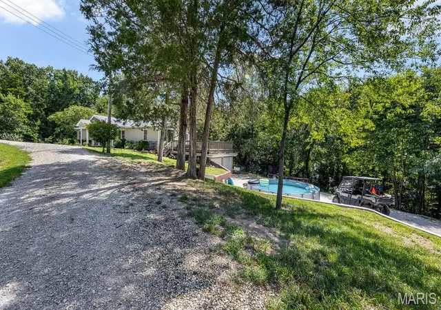 Photo 5 of Single family home for sale at 30172 State Hwy 94, Hermann, MO 65041 | MLS# MIS26055608 | Listing updated on 2026-08-29