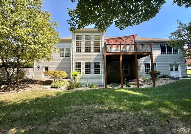 Photo 2 of Single family home for sale at 6 Timberwood Dr, Maryville, IL 62062 | MLS# MIS26055612 | Listing updated on 2026-09-12