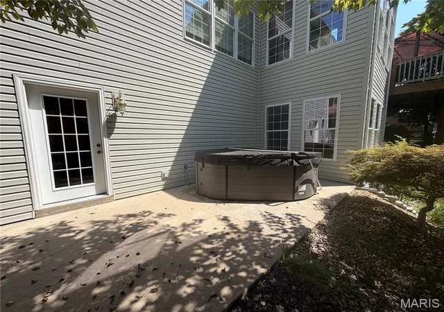 Photo 36 of Single family home for sale at 6 Timberwood Dr, Maryville, IL 62062 | MLS# MIS26055612 | Listing updated on 2026-09-07