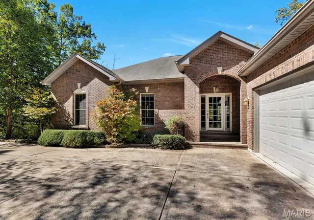 Photo 2 of Single family home for sale at 106 N Kings Rd, Marthasville, MO 63357 | MLS# MIS26055623 | Listing updated on 2026-10-20